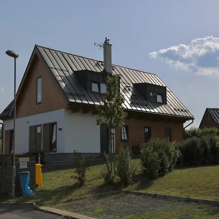 In Ista Near Slopes *